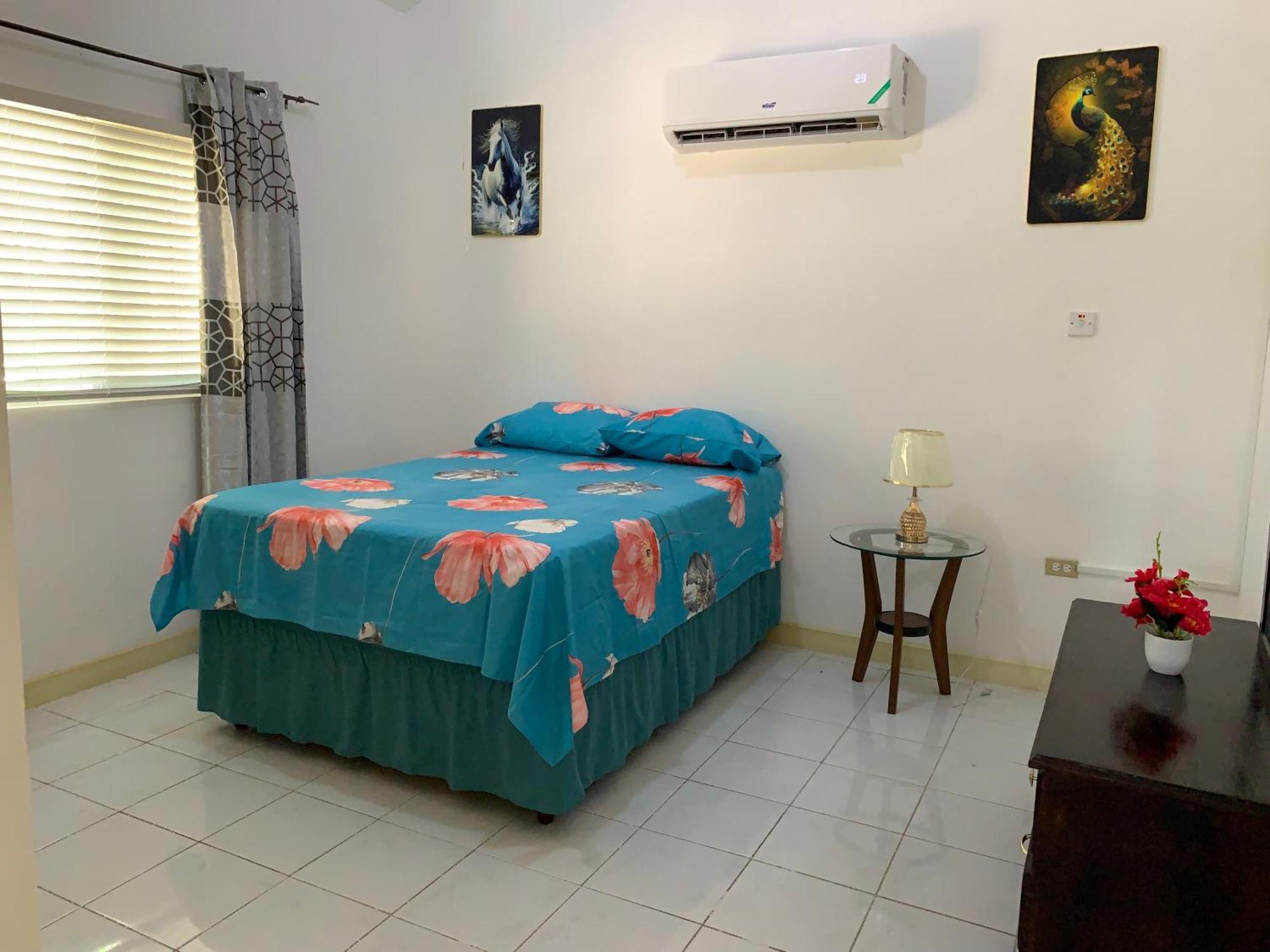 Caribbean Escape Hotel Portmore Eksteriør billede